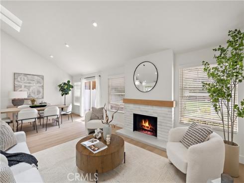 21791  Summerwind  , Huntington Beach, CA