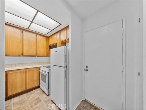 16932 Pacific Coast Highway 102 , Huntington Beach, CA