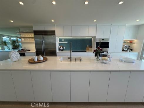 3981 Warner Avenue, Huntington Beach, CA