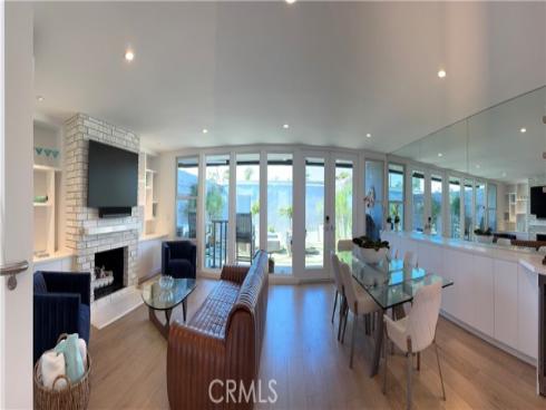 3981 Warner Avenue, Huntington Beach, CA