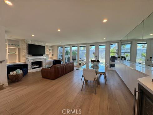 3981 Warner Avenue, Huntington Beach, CA