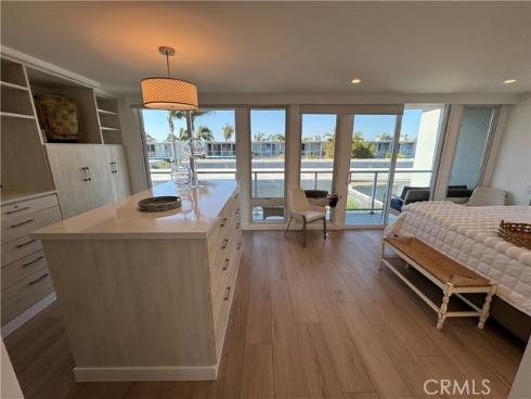 3981 Warner Avenue, Huntington Beach, CA