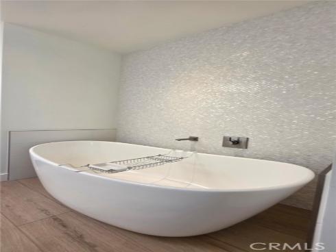 3981 Warner Avenue, Huntington Beach, CA