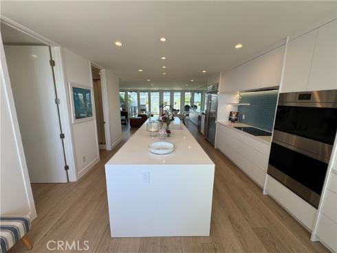 3981 Warner Avenue, Huntington Beach, CA