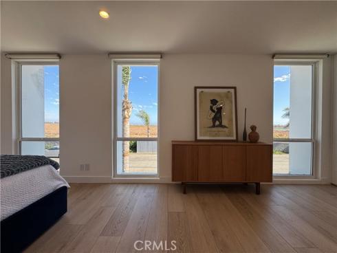 3981 Warner Avenue, Huntington Beach, CA