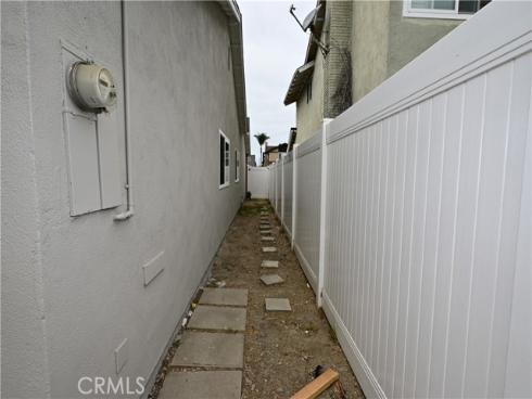 20942 Balgair Circle, Huntington Beach, CA