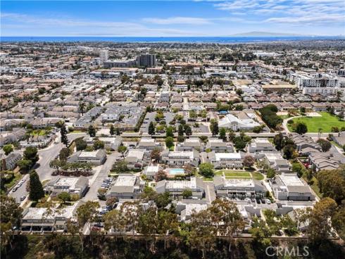 18683 Maplewood , Huntington Beach, CA
