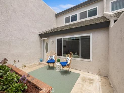 18683 Maplewood , Huntington Beach, CA