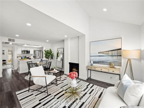 18683 Maplewood , Huntington Beach, CA