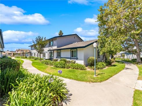 16578 Nube Lane