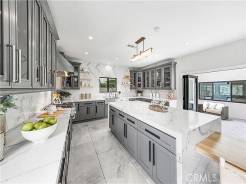 3661 Pirate , Huntington Beach, CA