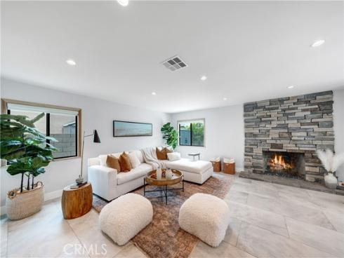 3661 Pirate , Huntington Beach, CA