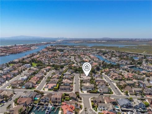 3661 Pirate , Huntington Beach, CA
