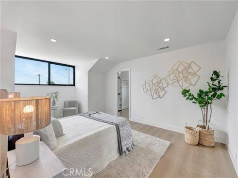 17392 Lido , Huntington Beach, CA