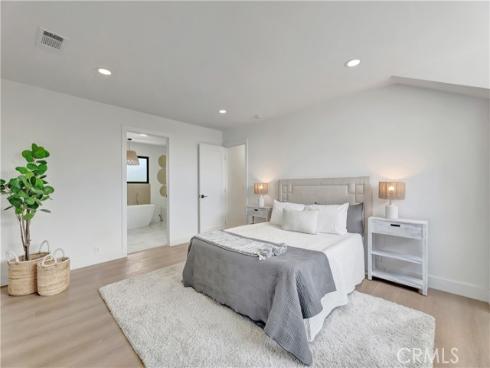 17392 Lido , Huntington Beach, CA