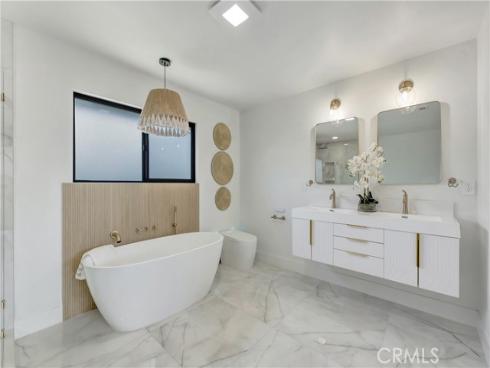 17392 Lido , Huntington Beach, CA