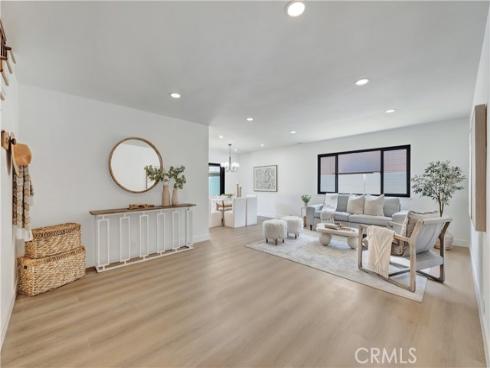 17392 Lido , Huntington Beach, CA