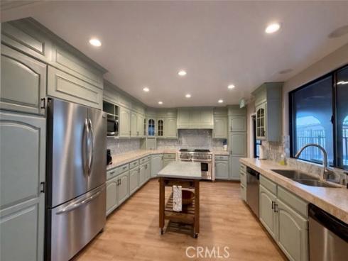 16421  Haiku   Lane, Huntington Beach, CA