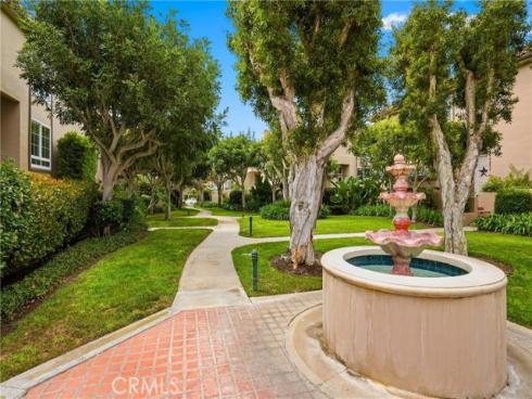 19239 Meadowood Cir , Huntington Beach, CA