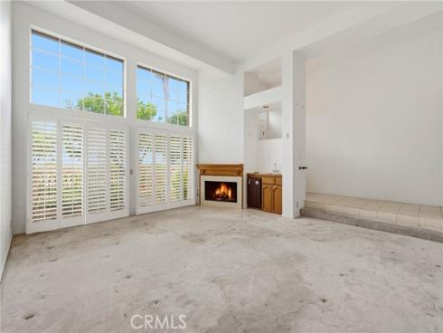 19239 Meadowood Cir , Huntington Beach, CA