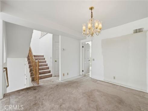 19239 Meadowood Cir , Huntington Beach, CA