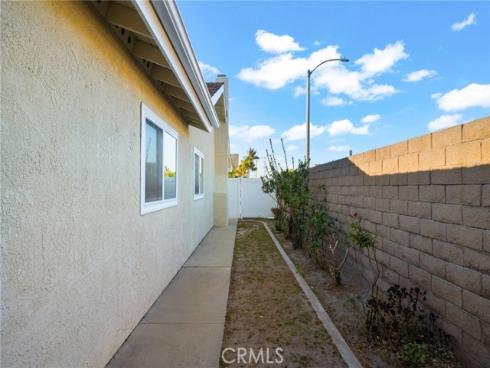 8612 Bayonne , Huntington Beach, CA
