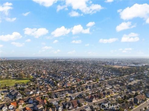 8612 Bayonne , Huntington Beach, CA