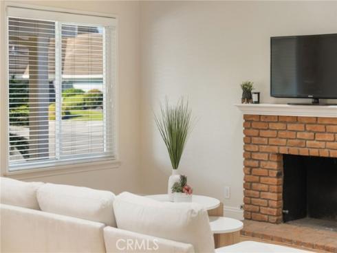 8612 Bayonne , Huntington Beach, CA