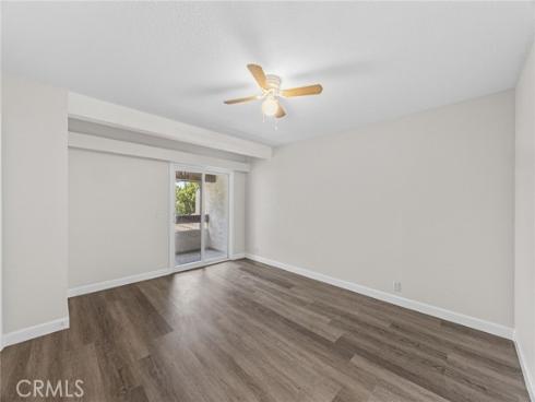21372 Brookhurst , Huntington Beach, CA