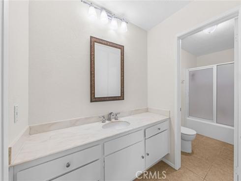 21372 Brookhurst , Huntington Beach, CA