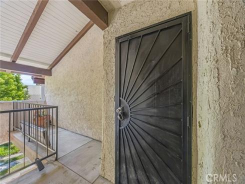 21372 Brookhurst , Huntington Beach, CA