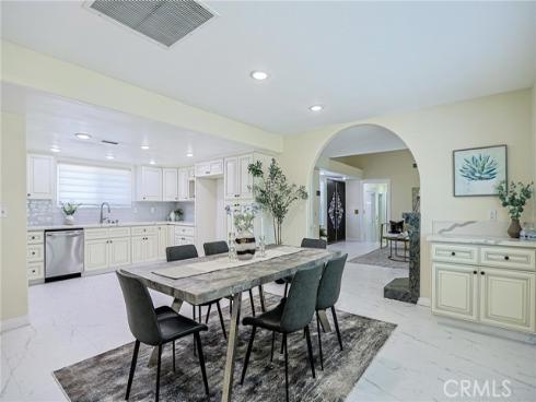 320 7th , Huntington Beach, CA