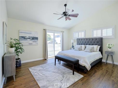 320 7th , Huntington Beach, CA