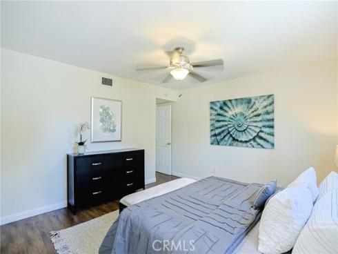 320 7th , Huntington Beach, CA