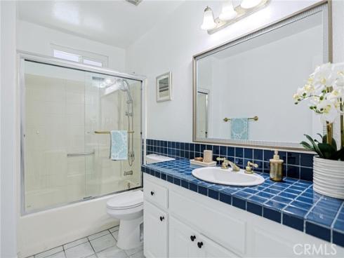 320 7th , Huntington Beach, CA