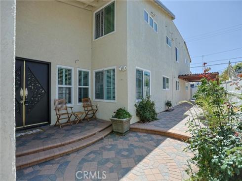 320 7th , Huntington Beach, CA