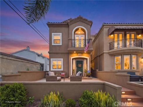 222  Joliet  , Huntington Beach, CA