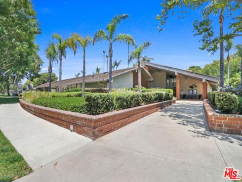 8645 Butte #602B Circle, Huntington Beach, CA