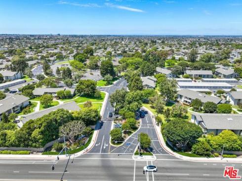 8645  Butte  #602B  Circle, Huntington Beach, CA