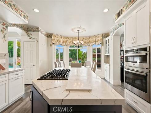 18682 Jockey Circle, Huntington Beach, CA