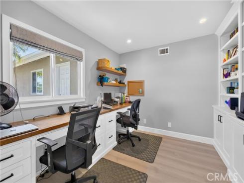 21281 Seaforth Lane , Huntington Beach, CA
