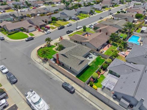 21281 Seaforth Lane , Huntington Beach, CA