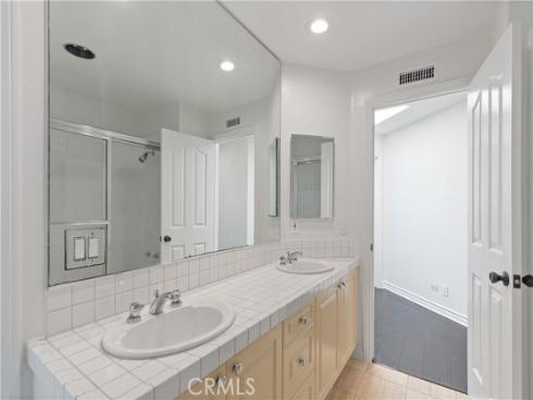 4167 Warner 301 , Huntington Beach, CA