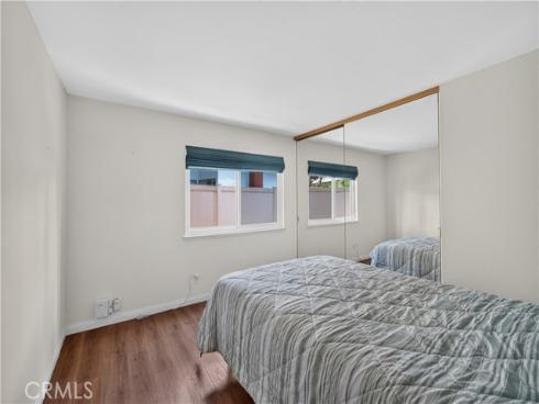 19441 Summer Breeze Lane, Huntington Beach, CA