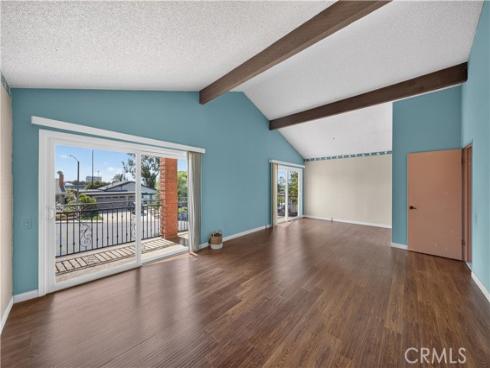 19441 Summer Breeze Lane, Huntington Beach, CA