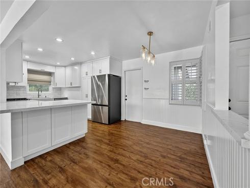5972 Meadowlark Drive, Huntington Beach, CA