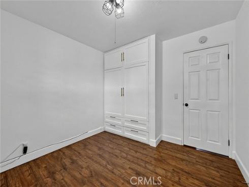 5972 Meadowlark Drive, Huntington Beach, CA