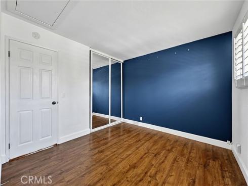 5972 Meadowlark Drive, Huntington Beach, CA