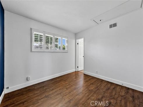 5972 Meadowlark Drive, Huntington Beach, CA