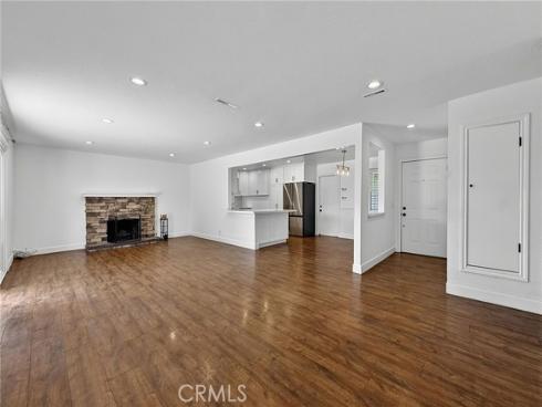 5972 Meadowlark Drive, Huntington Beach, CA